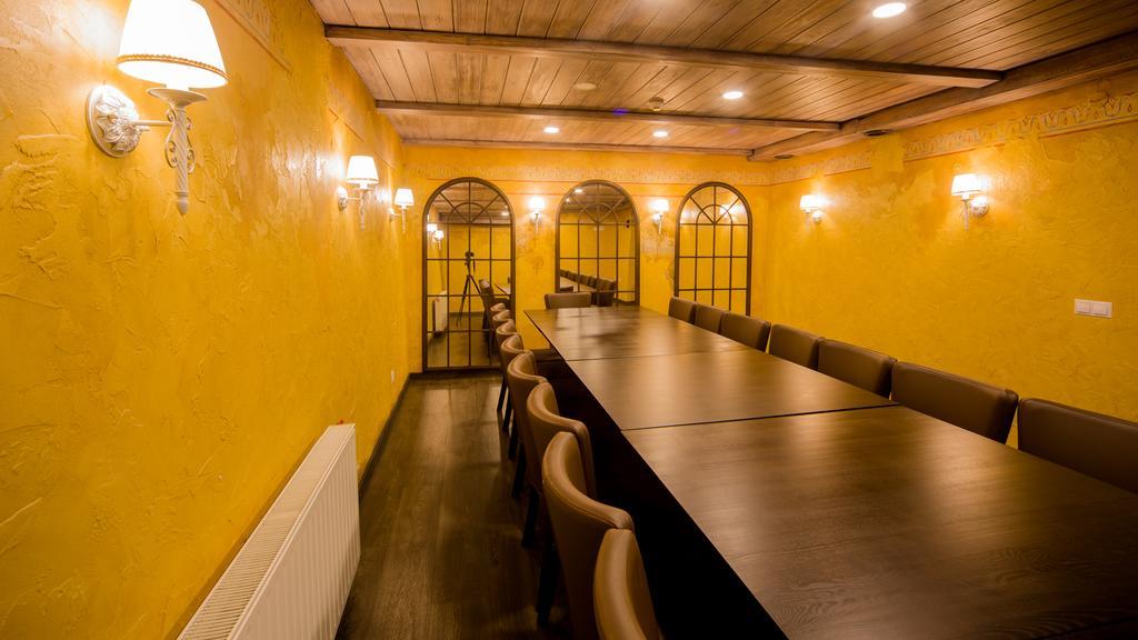 Šiauliai Hotel - Bar Grafaite מראה חיצוני תמונה