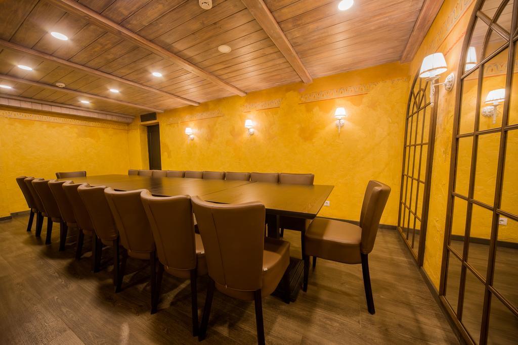 Šiauliai Hotel - Bar Grafaite מראה חיצוני תמונה
